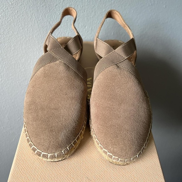 Lucky Brand Tan Suede Espadrilles - Picture 5 of 8